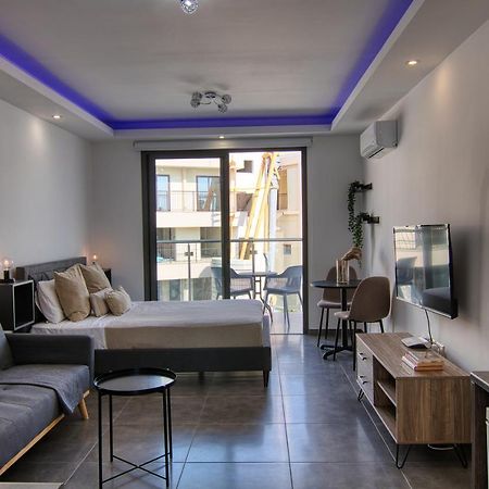 Phaedrus Living: Seaside Luxury Flat Athina 117 Lägenhet Paphos Exteriör bild
